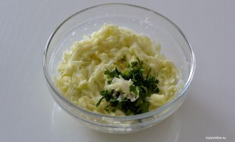 Кабачок с зеленью