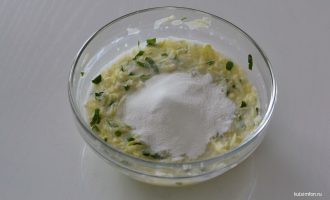 Кабачки тертые с мукой