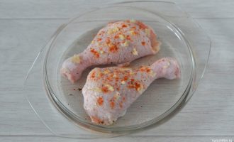 Ножки с паприкой
