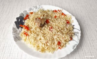 Плов из свинины в кастрюле