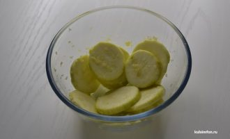 Кабачок нарезанный