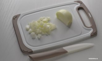 Лук репчатый нарезанный