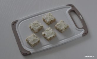 Хлеб со сливочным маслом
