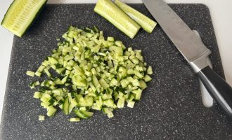 Огурцы кубиками