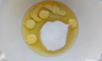 Яйца с сахаром